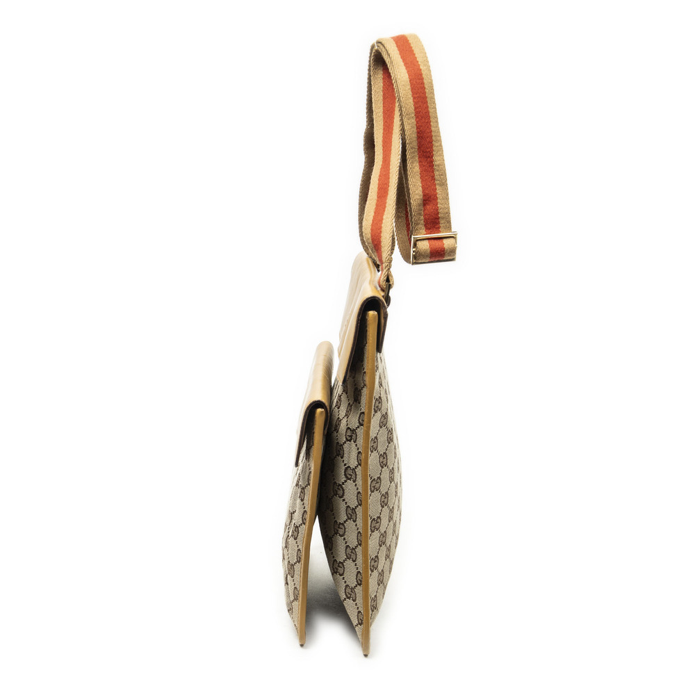 Gucci Flap Messenger Crossbody - Picture 3 of 10